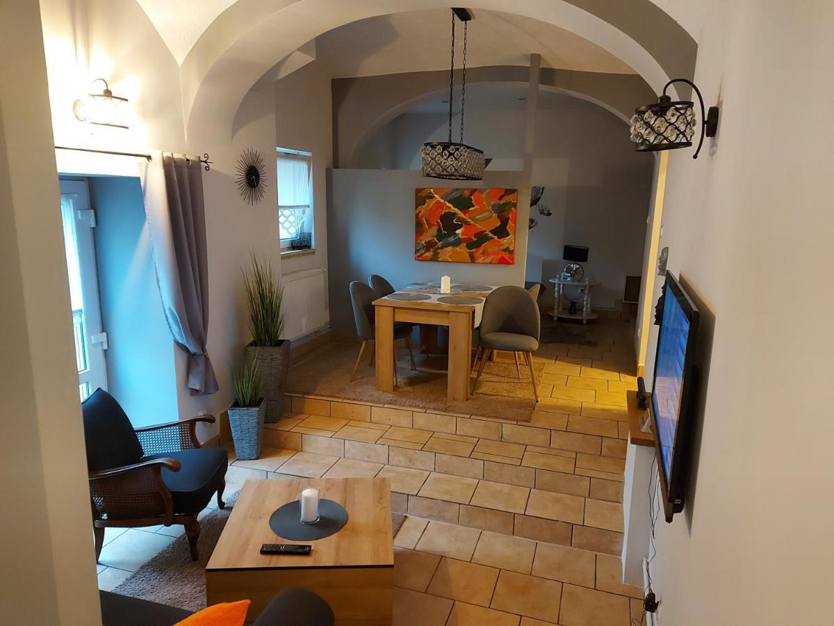Apartament Przy Ratuszu Богушув-Горце Екстер'єр фото